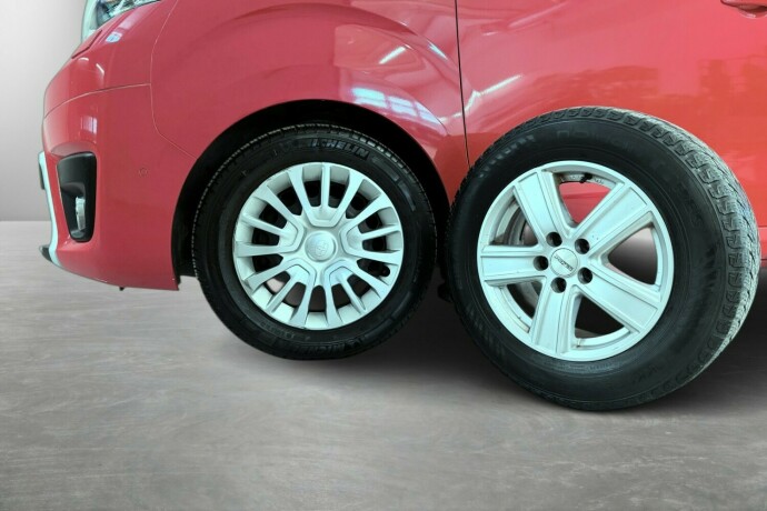 toyota-proace-diesel-2022-big-6