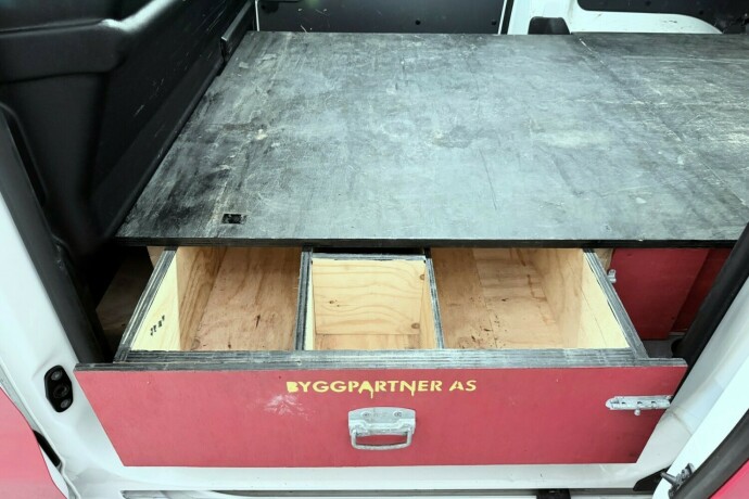 toyota-proace-diesel-2022-big-16