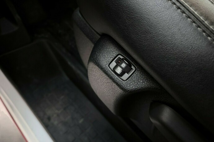 toyota-proace-diesel-2022-big-18