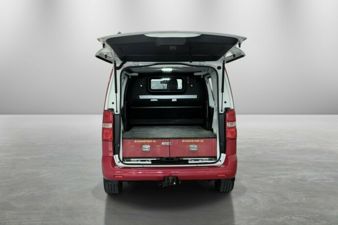 toyota-proace-diesel-2022-big-12