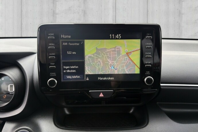toyota-yaris-elektrisitetbensin-2022-big-14
