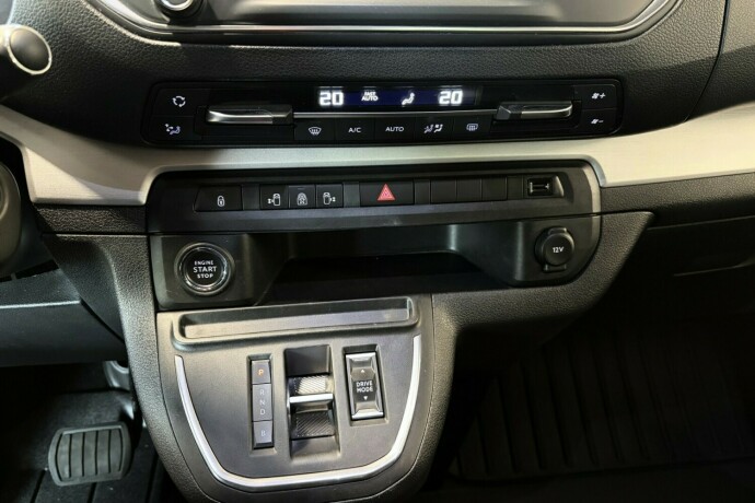 peugeot-expert-elektrisitet-2021-big-19