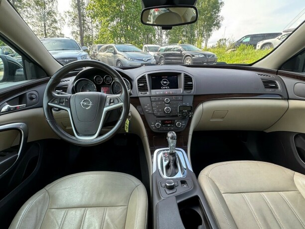 opel-insignia-diesel-2011-big-13