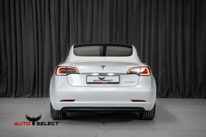 tesla-model-3-elektrisitet-2021-big-11