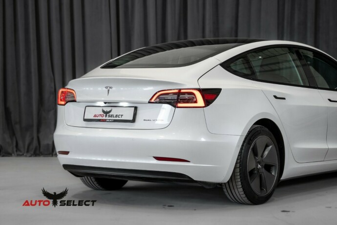 tesla-model-3-elektrisitet-2021-big-15