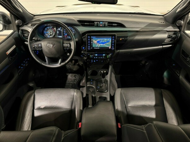 toyota-hilux-diesel-2022-big-11