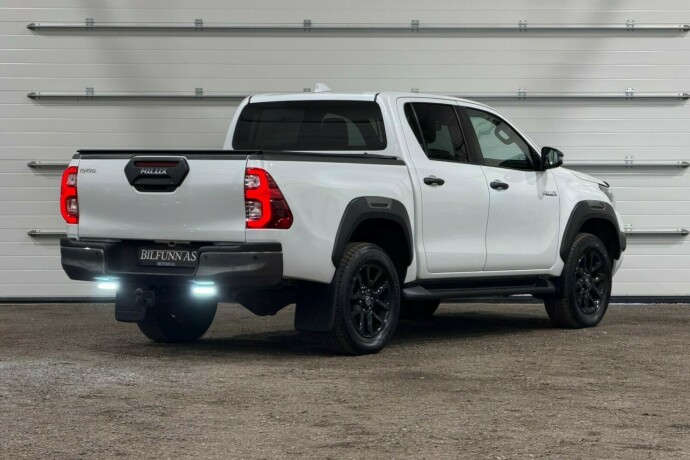 toyota-hilux-diesel-2022-big-2