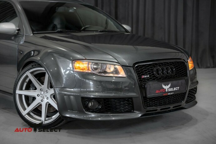 audi-rs4-bensin-2007-big-1