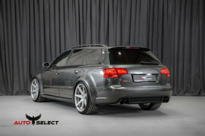 audi-rs4-bensin-2007-big-8