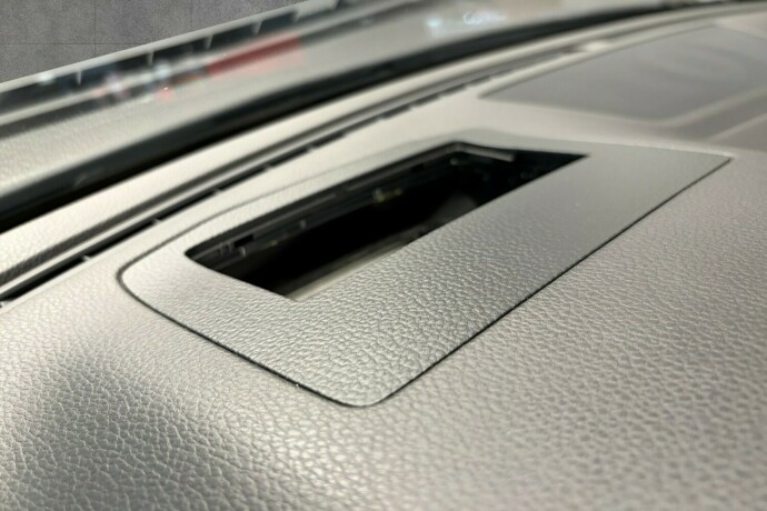 volkswagen-arteon-diesel-2018-big-15
