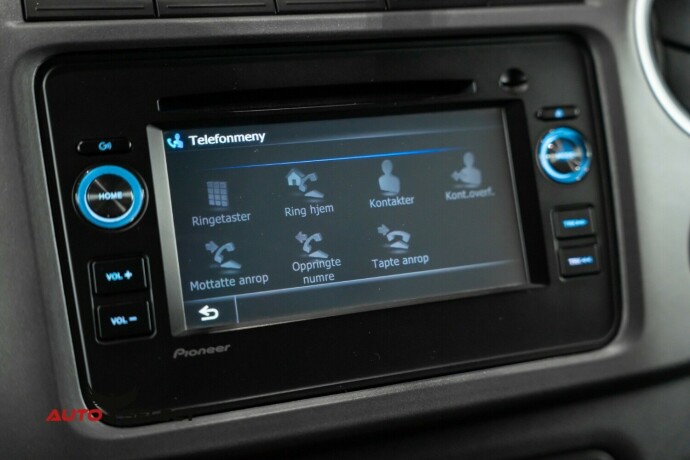 volkswagen-amarok-diesel-2013-big-34