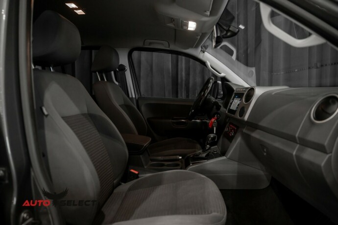 volkswagen-amarok-diesel-2013-big-17