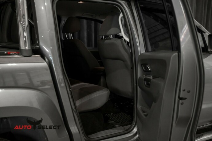 volkswagen-amarok-diesel-2013-big-12