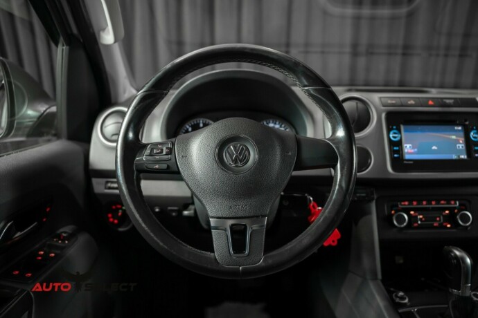 volkswagen-amarok-diesel-2013-big-22