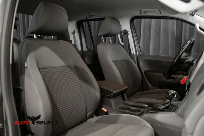 volkswagen-amarok-diesel-2013-big-18