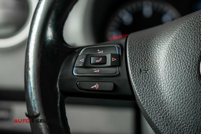 volkswagen-amarok-diesel-2013-big-26
