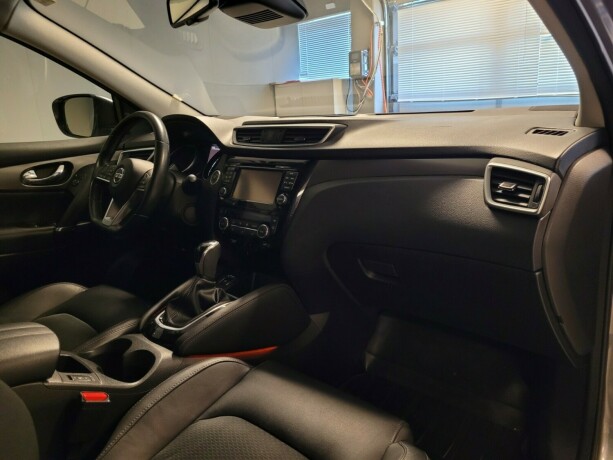 nissan-qashqai-bensin-2018-big-13