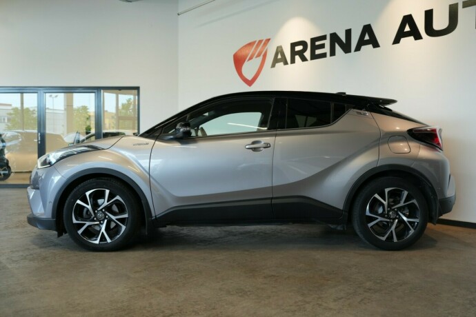 toyota-c-hr-elektrisitetbensin-2017-big-1