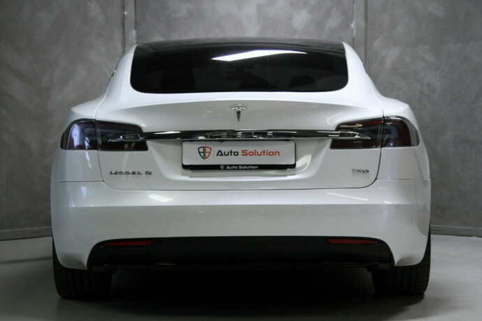 tesla-model-s-elektrisitet-2017-big-18