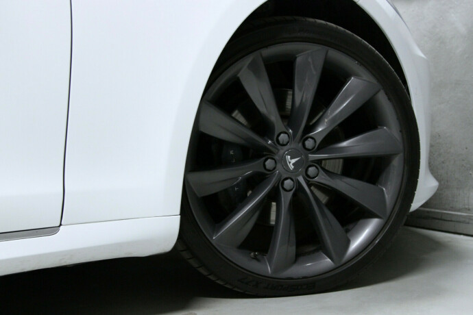 tesla-model-s-elektrisitet-2017-big-19