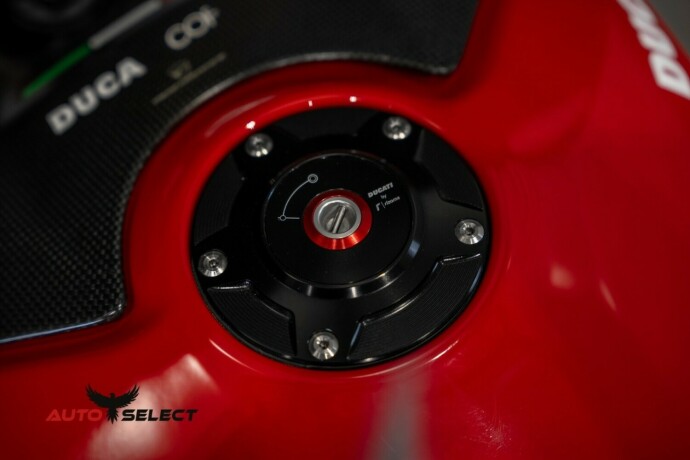 ducati-panigale-v4s-bensin-2020-big-15