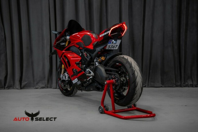 ducati-panigale-v4s-bensin-2020-big-20