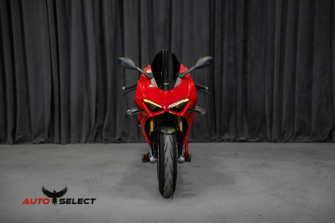 ducati-panigale-v4-s-bensin-2023-big-4