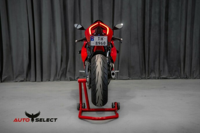 ducati-panigale-v4-s-bensin-2023-big-25