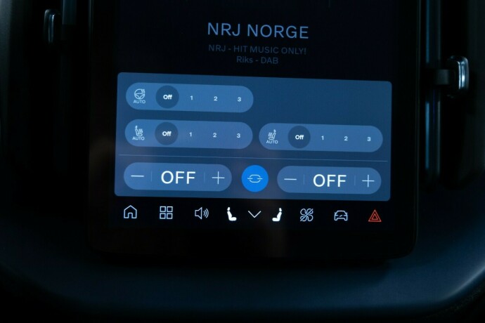 volvo-ex30-elektrisitet-2025-big-17