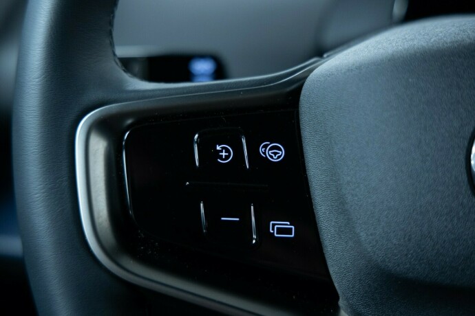 volvo-ex30-elektrisitet-2025-big-12