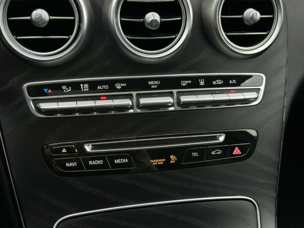 mercedes-benz-c-klasse-elektrisitetbensin-2017-big-20