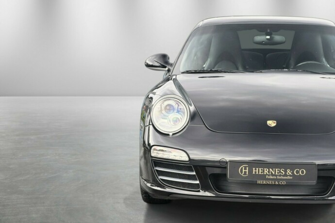 porsche-911-bensin-2009-big-4