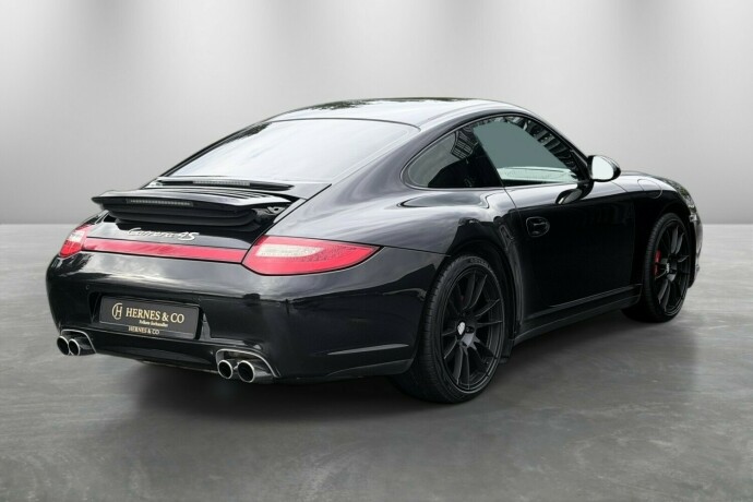 porsche-911-bensin-2009-big-7