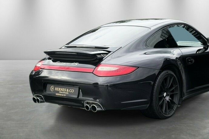 porsche-911-bensin-2009-big-8
