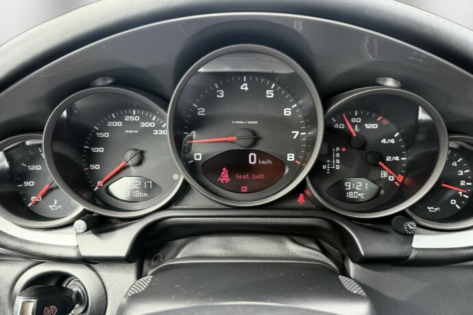 porsche-911-bensin-2009-big-21