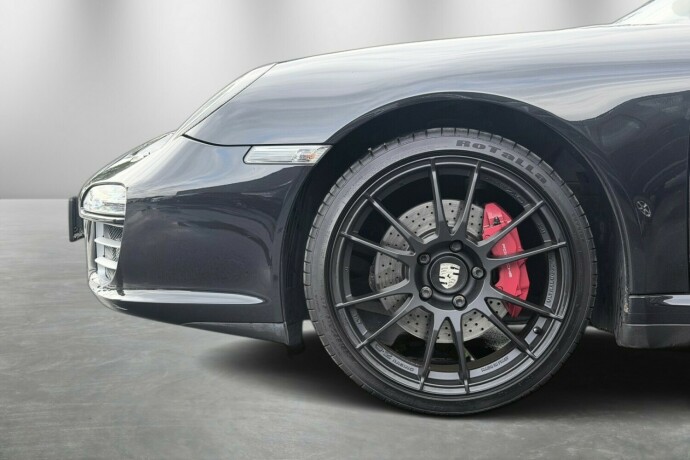 porsche-911-bensin-2009-big-2