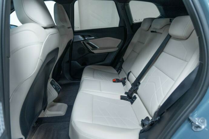 bmw-ix1-elektrisitet-2025-big-8