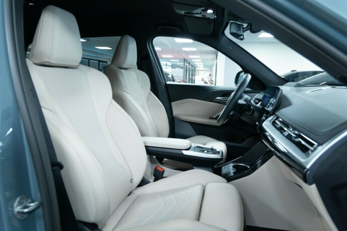 bmw-ix1-elektrisitet-2025-big-13