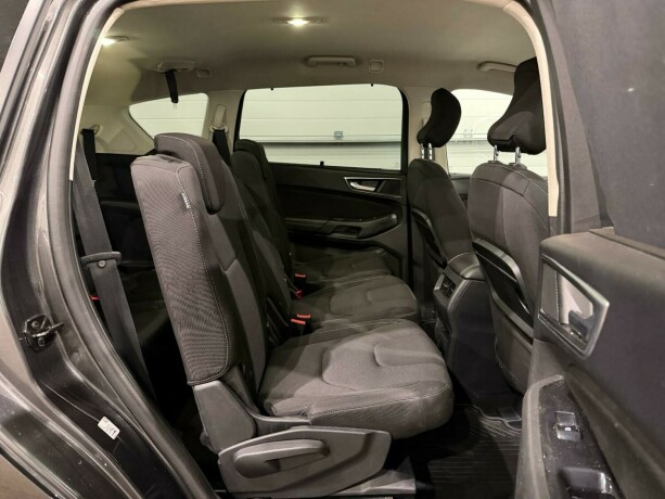 ford-s-max-diesel-2016-big-11