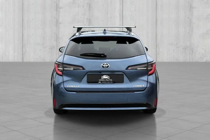 toyota-corolla-elektrisitetbensin-2019-big-5