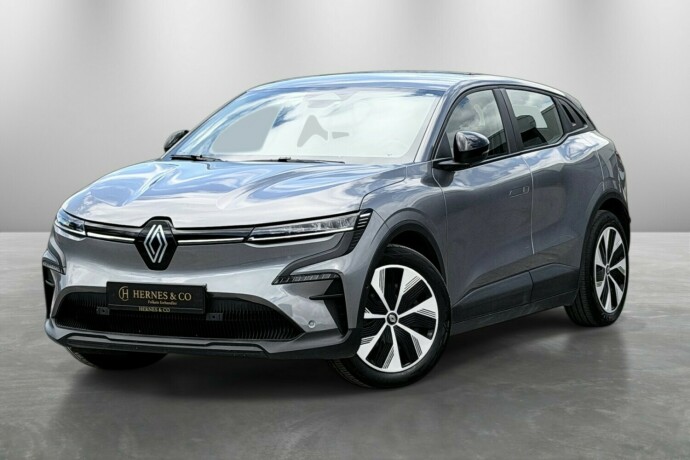 renault-megane-elektrisitet-2022-big-0