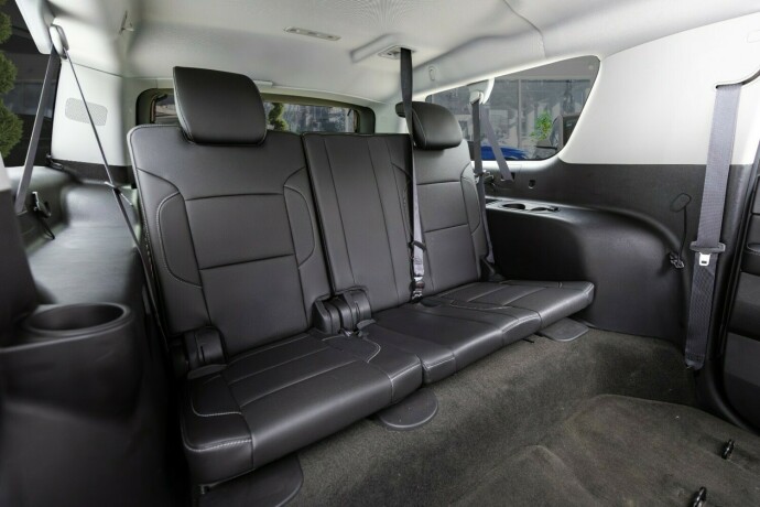 chevrolet-suburban-bensin-2015-big-54