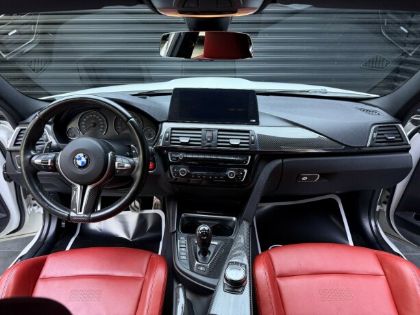 bmw-m3-bensin-2016-big-17