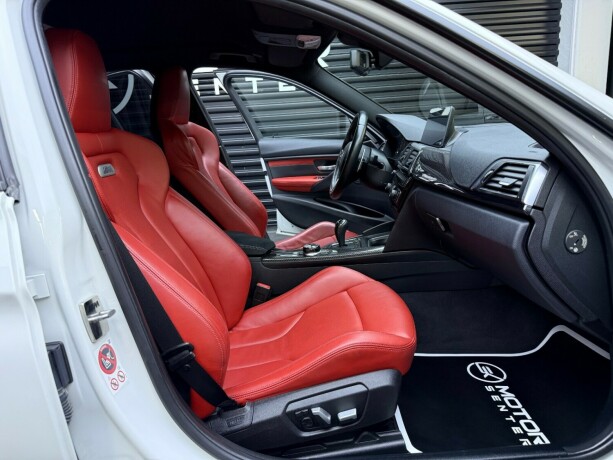 bmw-m3-bensin-2016-big-39
