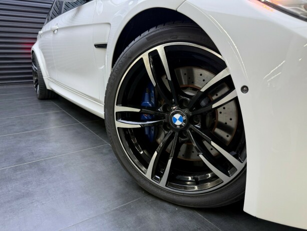 bmw-m3-bensin-2016-big-15
