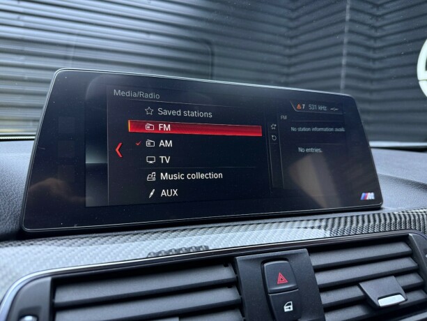 bmw-m3-bensin-2016-big-30