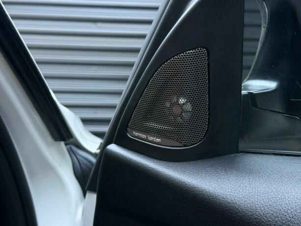 bmw-m3-bensin-2016-big-37