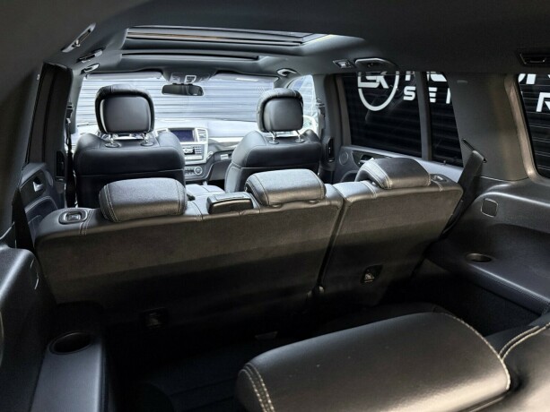mercedes-benz-gl-bensin-2015-big-43