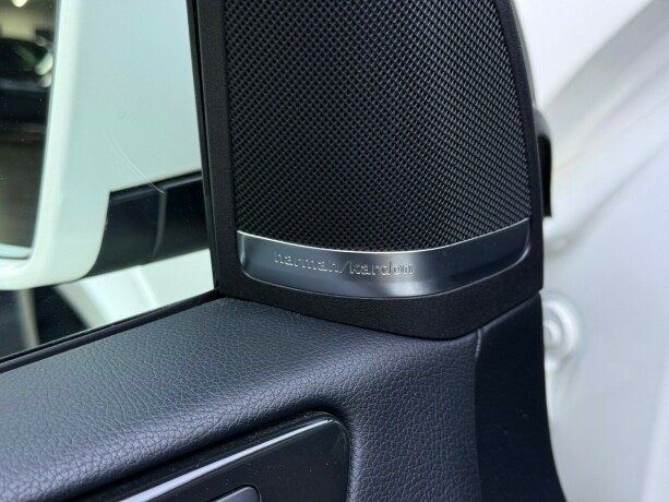 mercedes-benz-gl-bensin-2015-big-32
