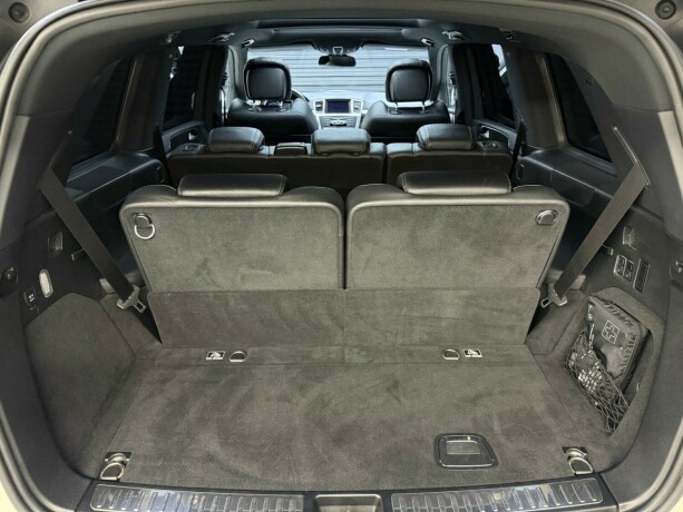 mercedes-benz-gl-bensin-2015-big-42